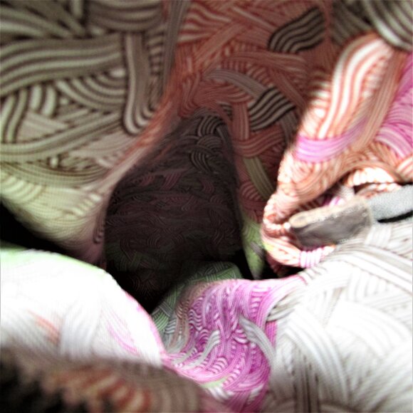 The Sak Elephant Colored Soft Leather - Picture 9 of 9